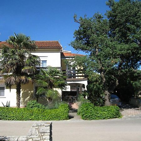 Apartments Barbara Rovinj Exterior photo
